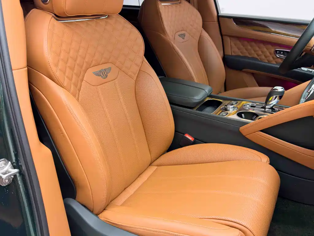 Bentley Bentayga — миниатюра 15