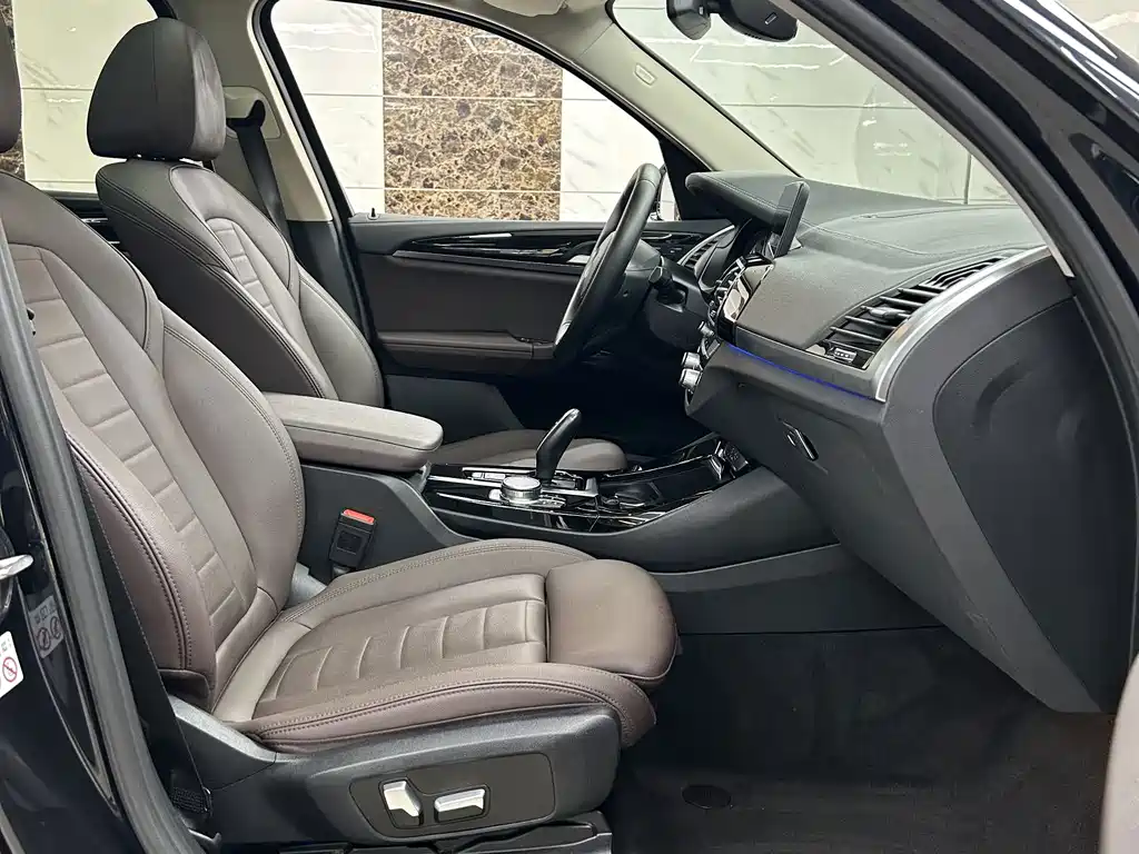 BMW X3 — миниатюра 12