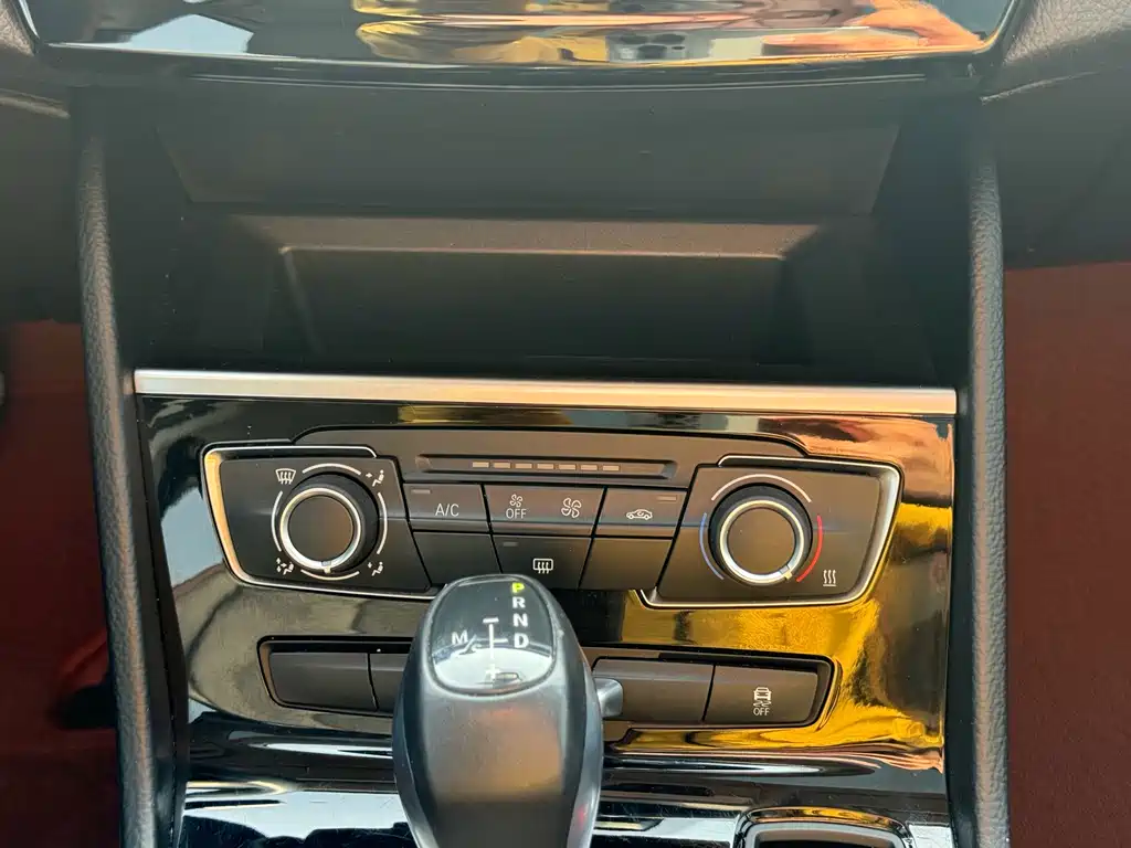 BMW 2 SERIES STATION WAGON