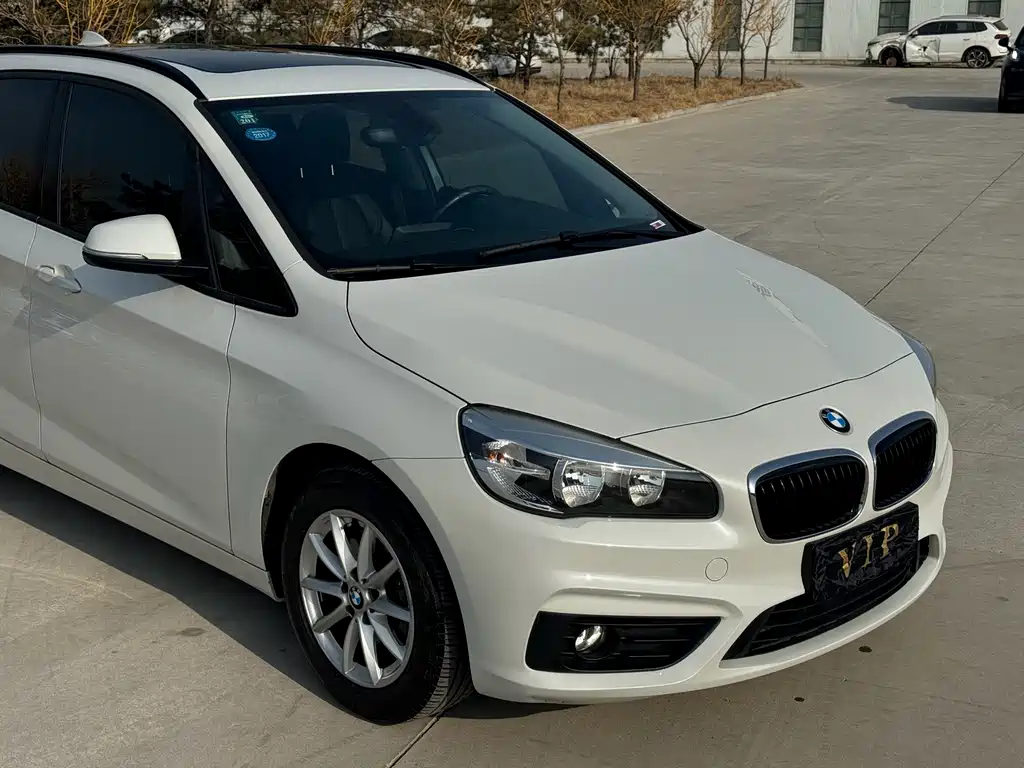 BMW 2 SERIES STATION WAGON