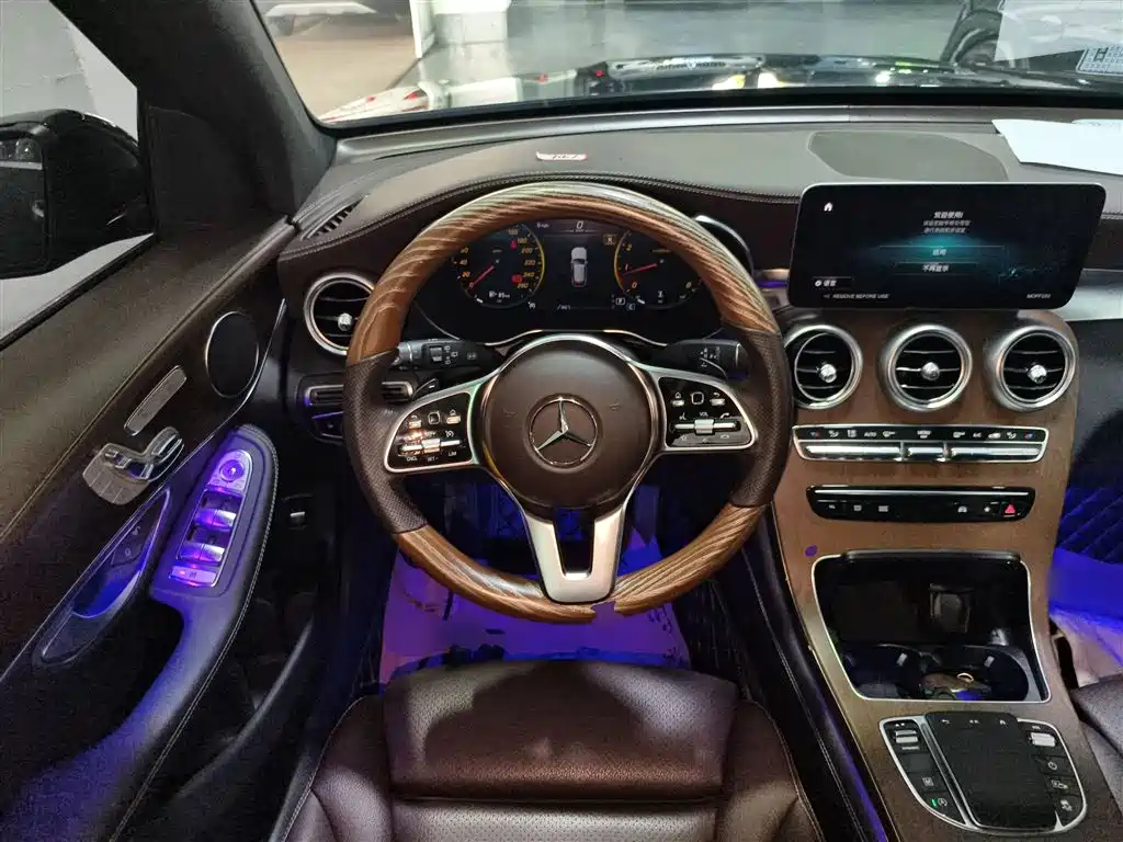 Mercedes-Benz GLC - фото 7