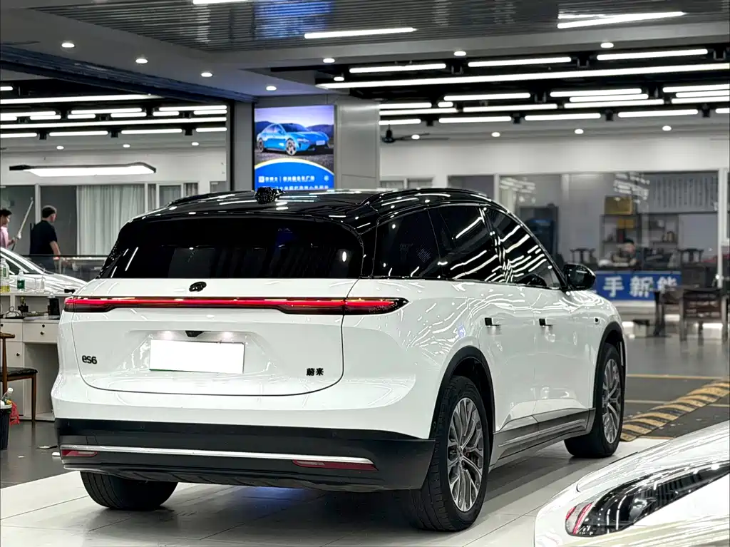 NIO ES6 — миниатюра 6