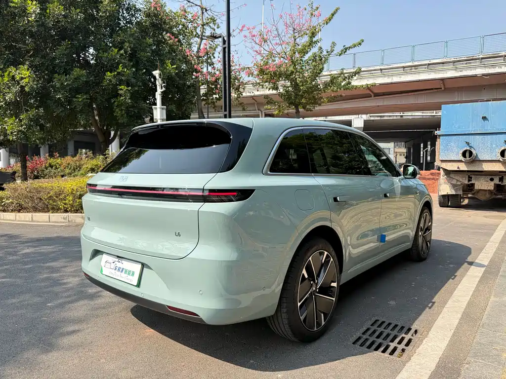 Li Auto IDEAL L6