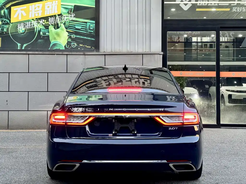 Lincoln Continental — миниатюра 5