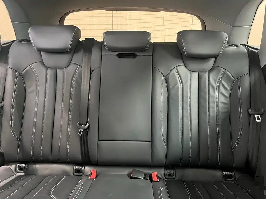 Audi Q5L 2022 40T RS