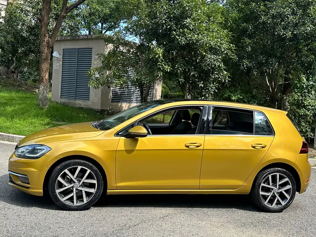 Volkswagen Golf — миниатюра 7