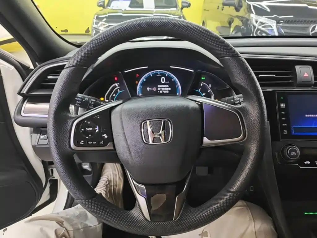 Honda Civic — миниатюра 11