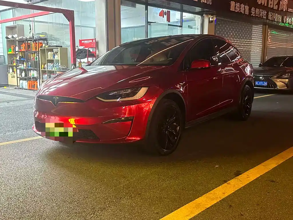 Tesla Model X