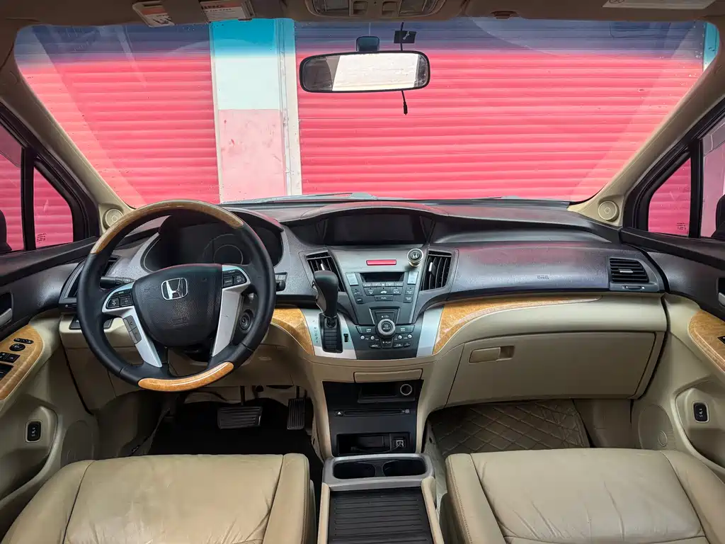 Honda Odyssey 2011 2.4L Luxury