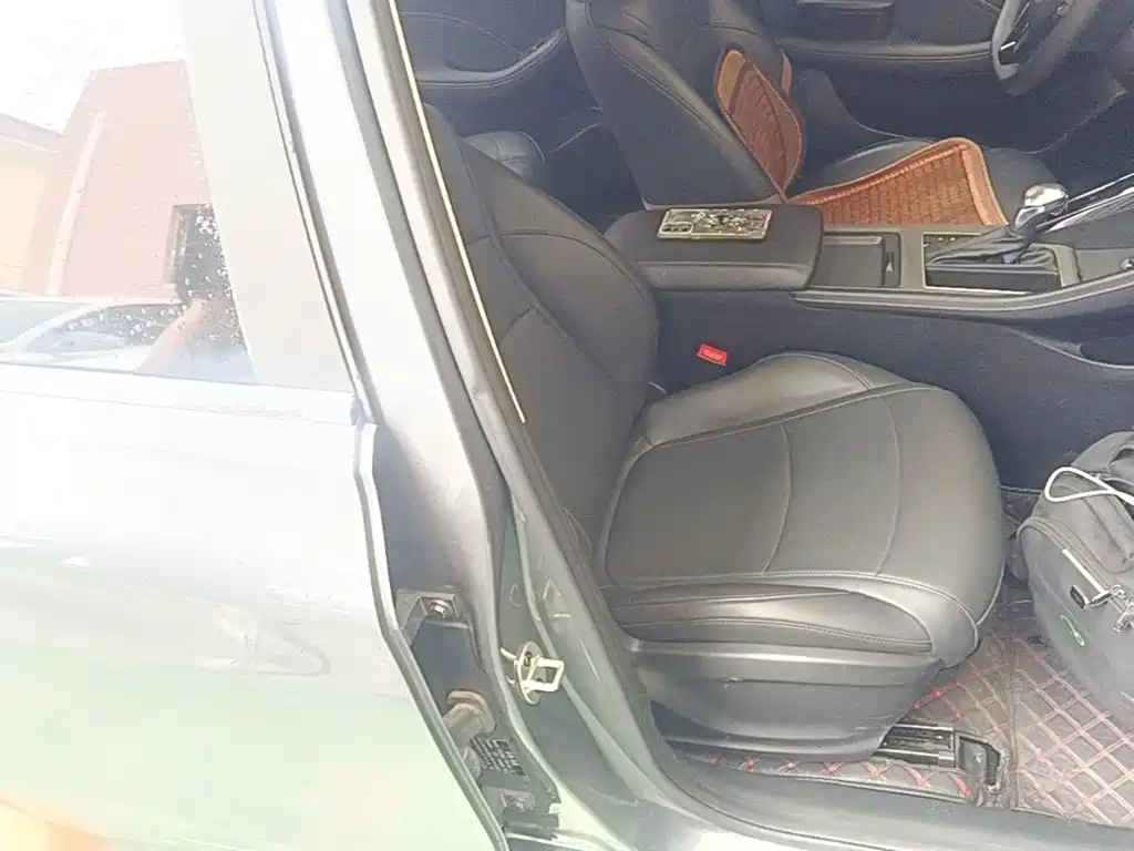 Roewe i5 — миниатюра 25