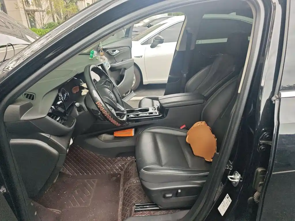 Buick Envision Plus — миниатюра 11