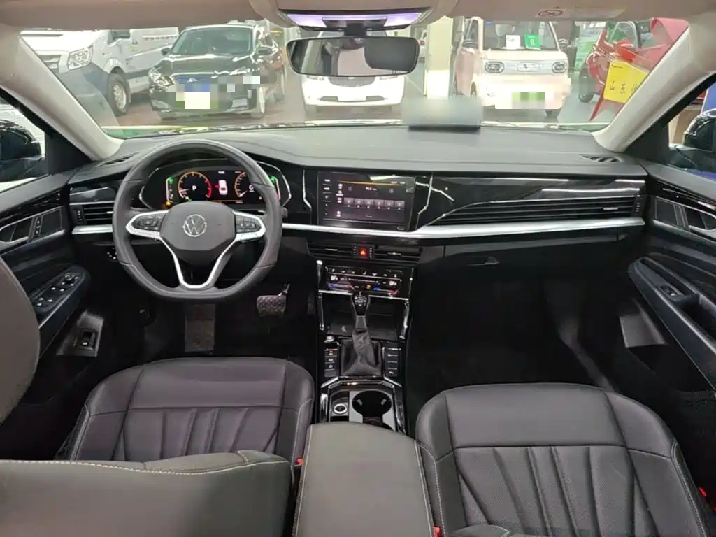 Volkswagen Passat — миниатюра 10