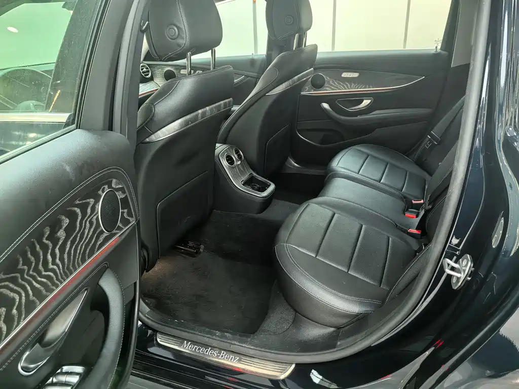 Mercedes-Benz E-Class E 2023 E 300 L Sport Fashion