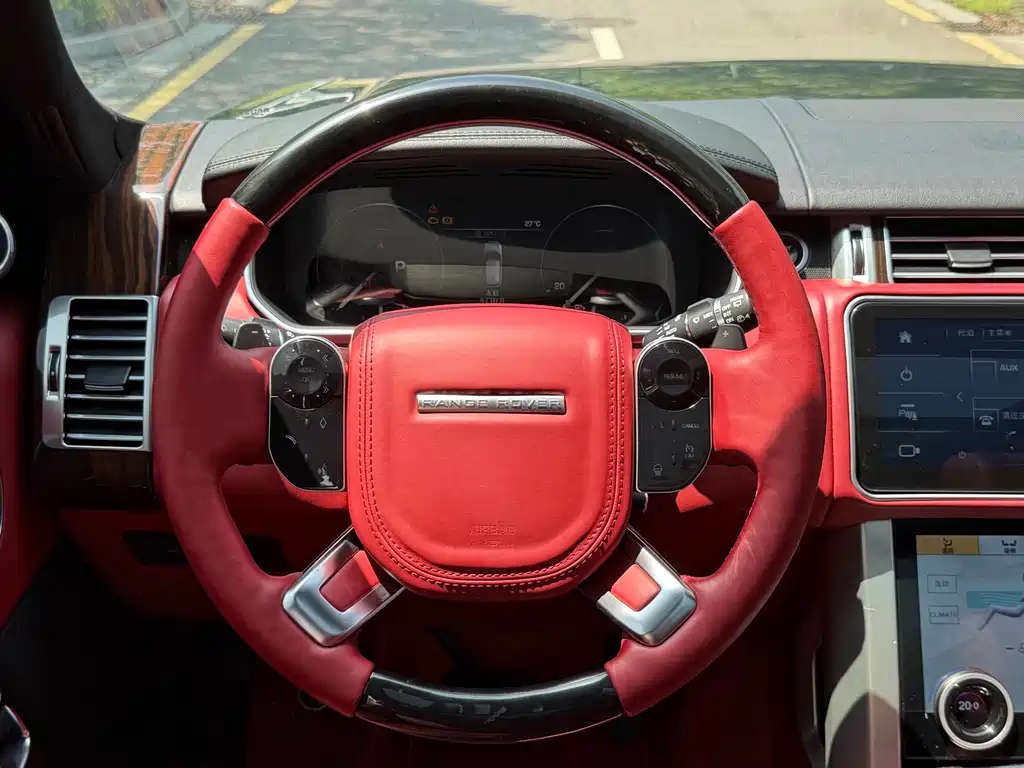 Land Rover Range Rover — миниатюра 8