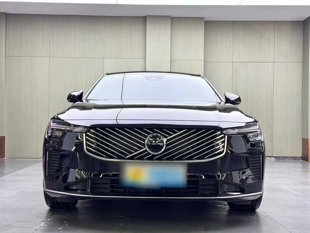 Volvo S90 — миниатюра 12