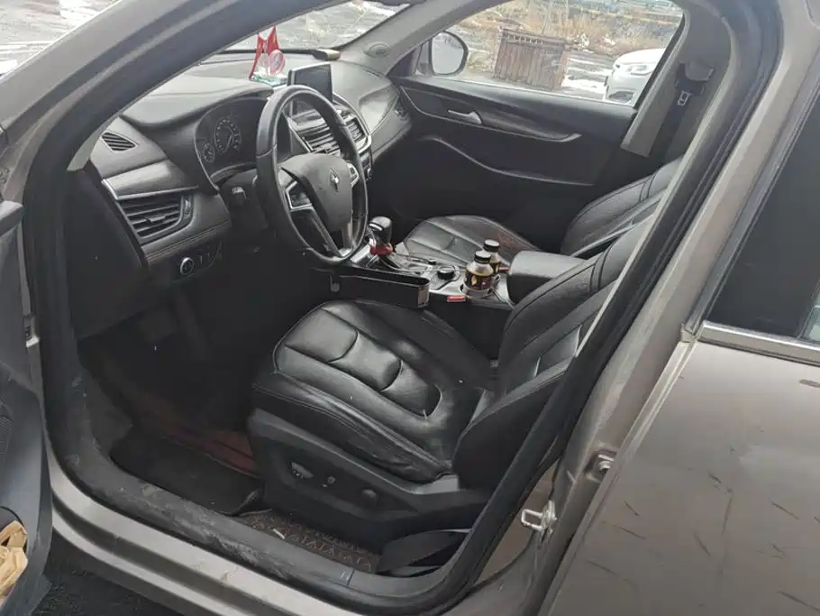 Borgward BX6 28T 4WD GT Ultimate Cool Type, фото 9