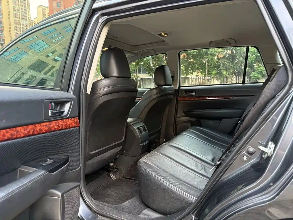 Subaru Outback — миниатюра 9