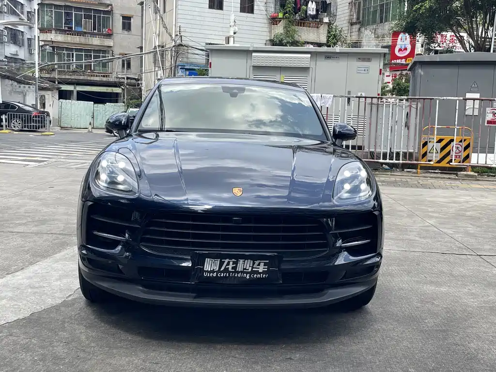 Porsche Macan — миниатюра 2