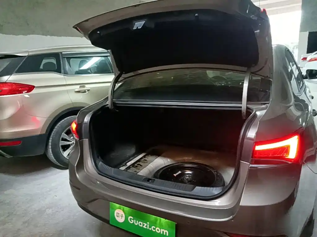 Buick Excelle — миниатюра 19