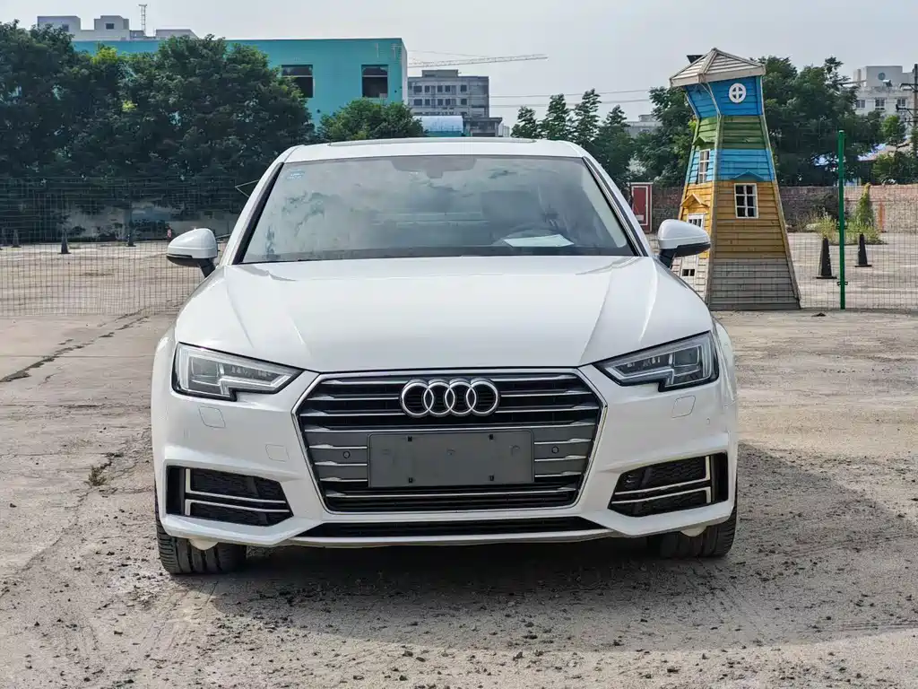 Audi A4L — миниатюра 2