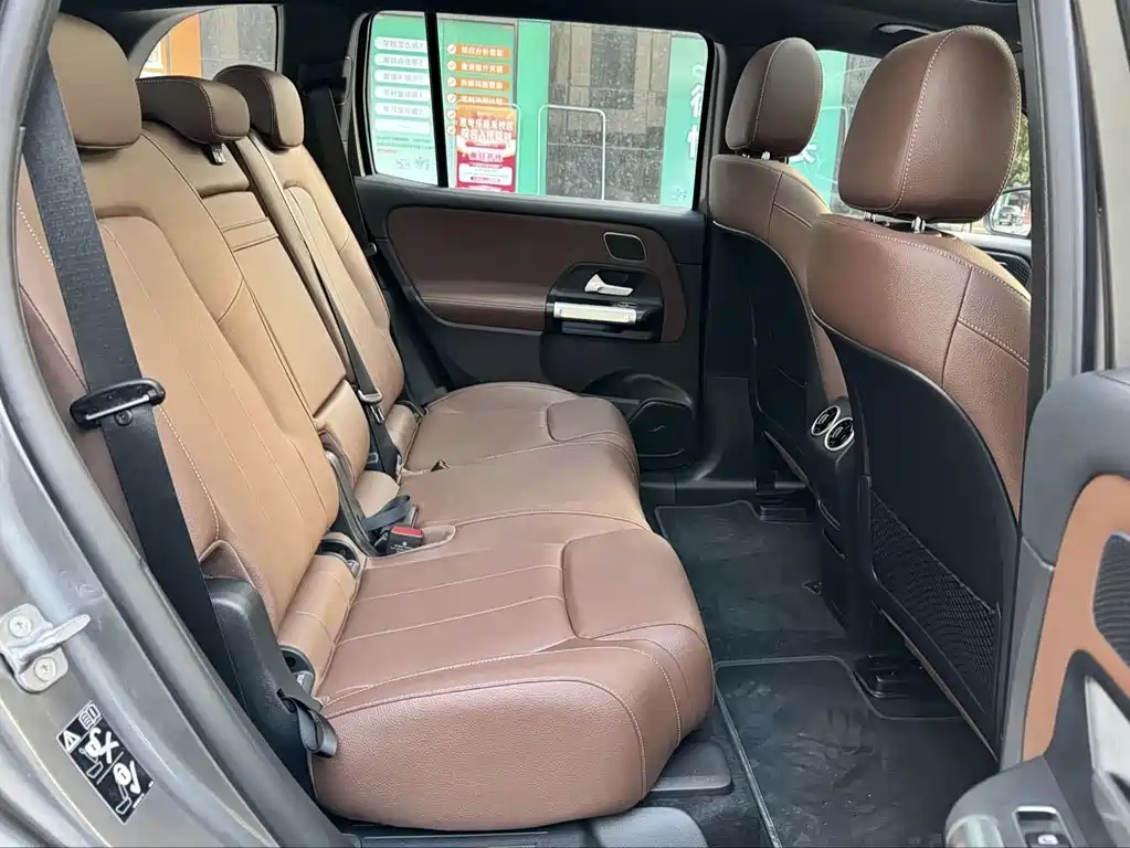 Mercedes-Benz EQB — миниатюра 8