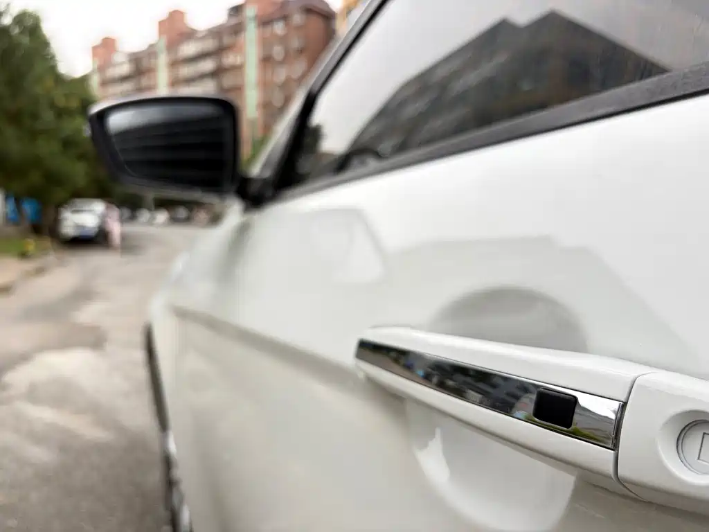 Geely Emgrand — миниатюра 11