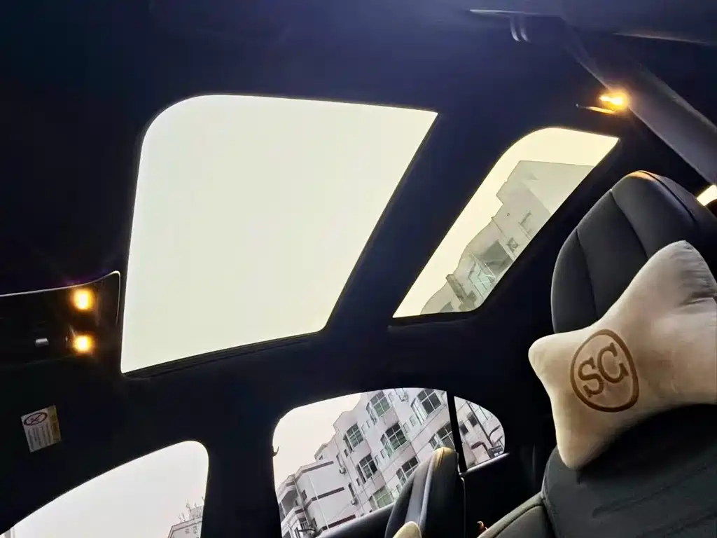 Mercedes-Benz C-Class — миниатюра 7