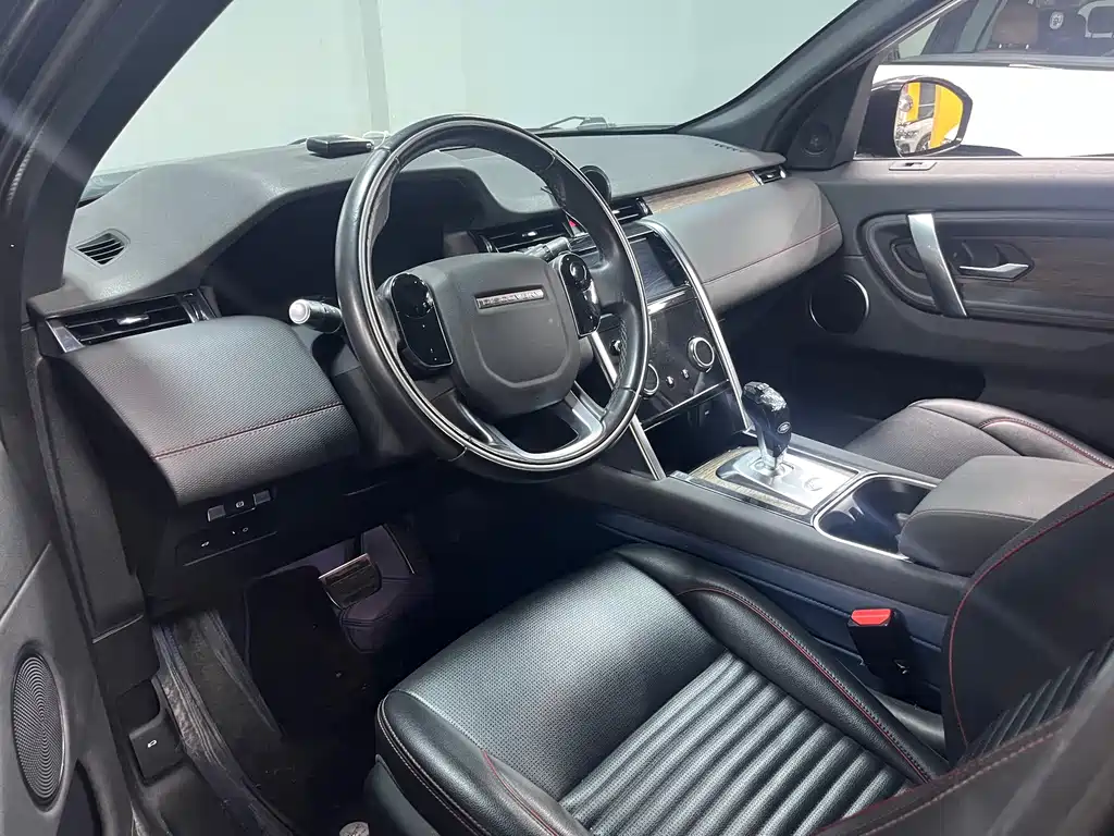 Land Rover Discovery Sport — миниатюра 4