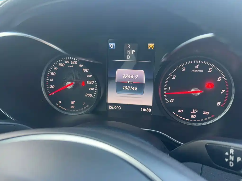 Mercedes-Benz C-Class — миниатюра 7