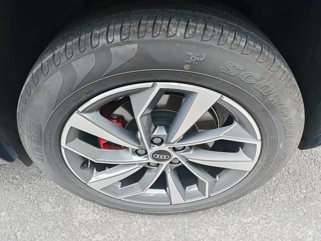 Audi Q5L — миниатюра 12