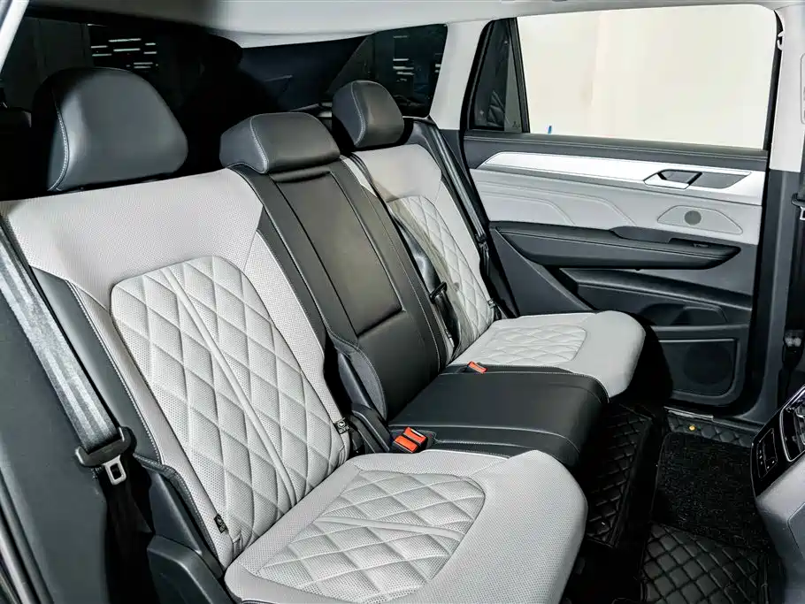 Volkswagen Tavendor — миниатюра 23