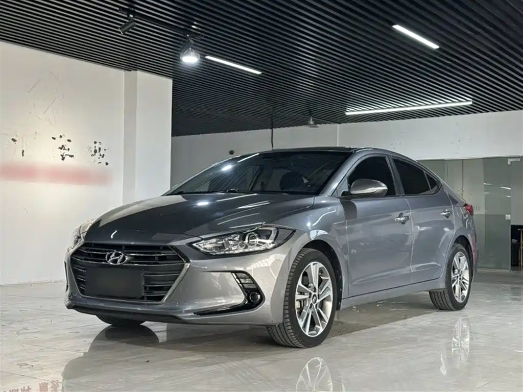 Hyundai Elantra 2019