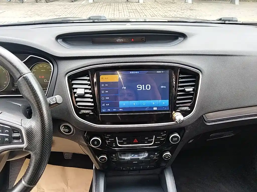 Geely Vision X6 — миниатюра 13