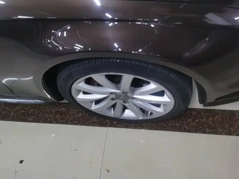 Audi A4L — миниатюра 6
