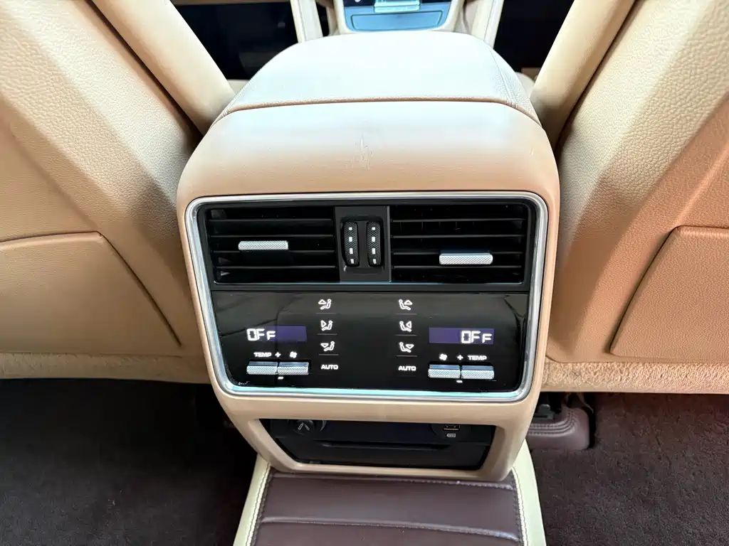 PORSCHE CAYENNE NEW ENERGY