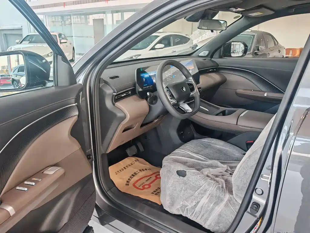 Changan CS55PLUS PHEV — миниатюра 5