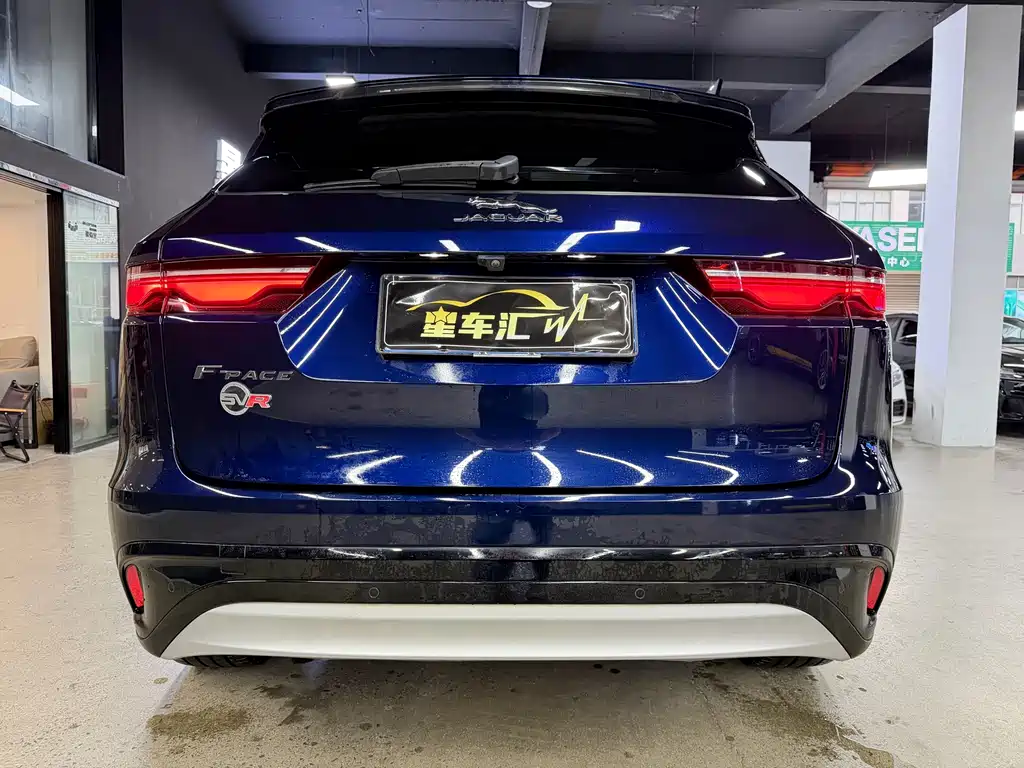 Jaguar F-PACE — миниатюра 12