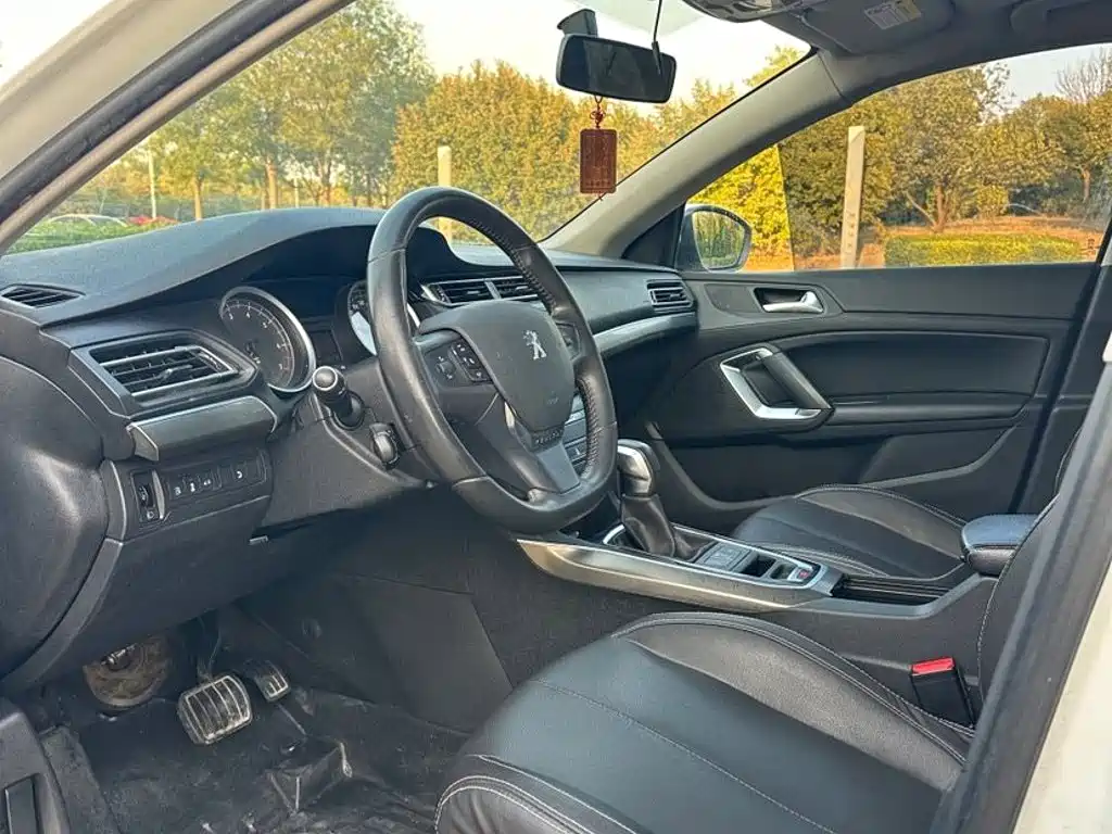 Peugeot 408 — миниатюра 8