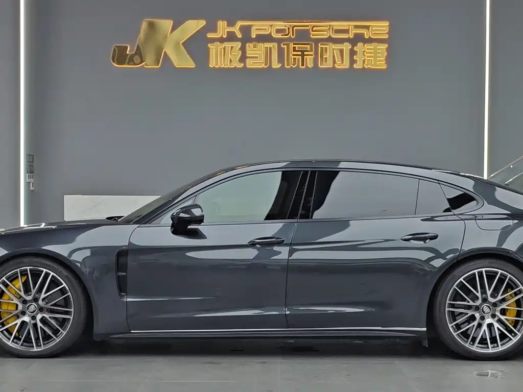 Porsche Panamera Hybrid — миниатюра 3