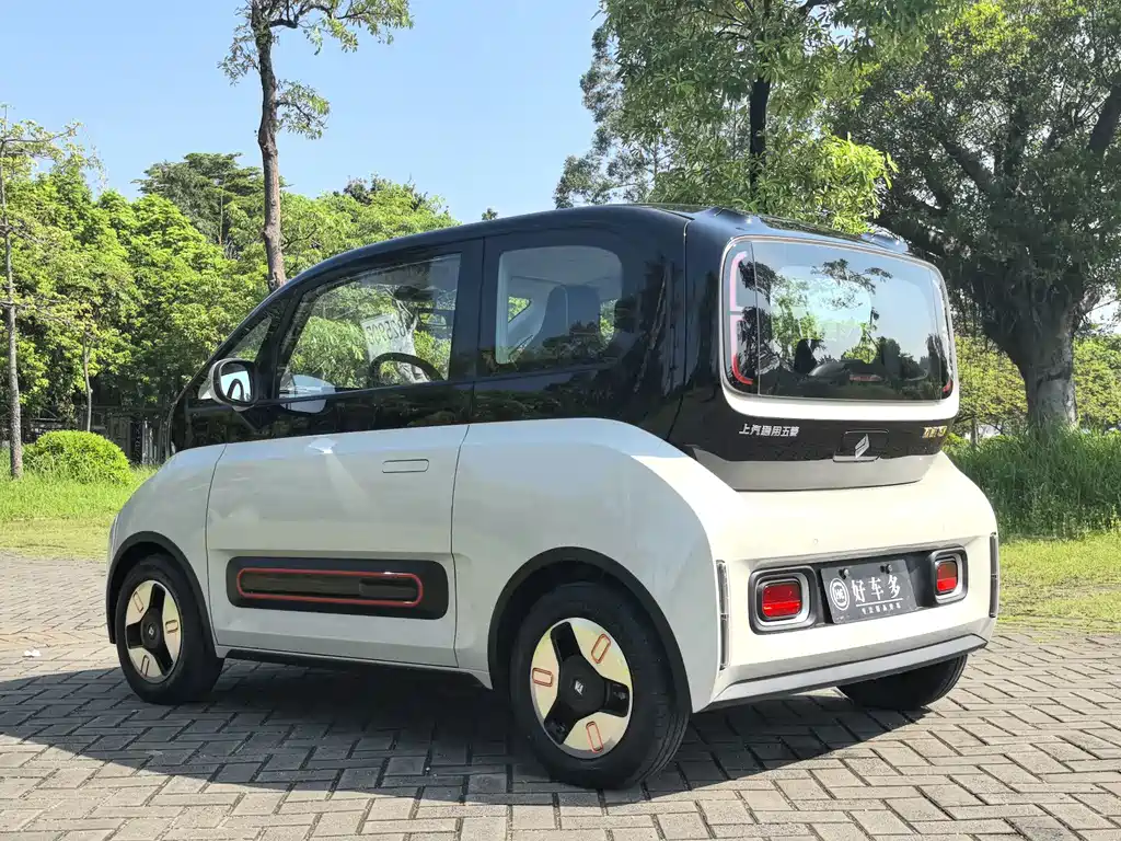 Baojun KiWi EV — миниатюра 8