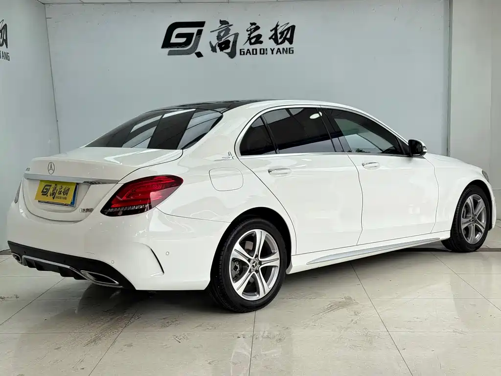 Mercedes-Benz C-Class — миниатюра 25