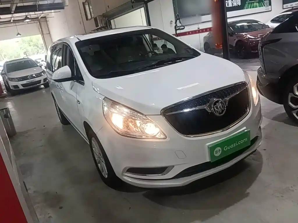 Buick GL8 — миниатюра 4