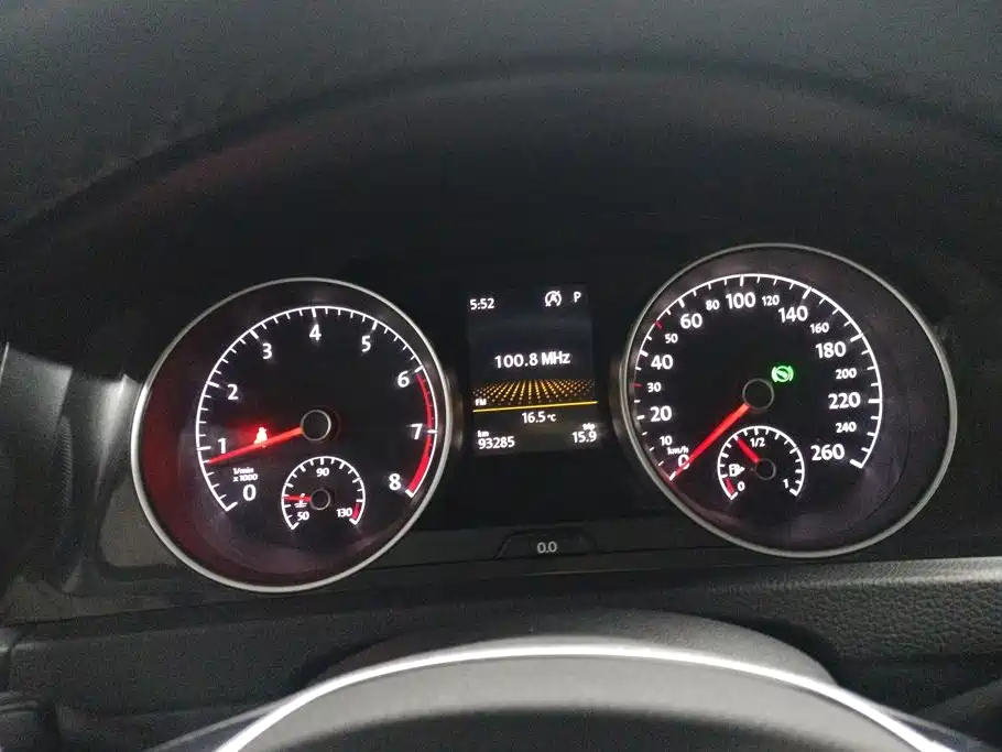 Volkswagen Golf (Import) — миниатюра 14