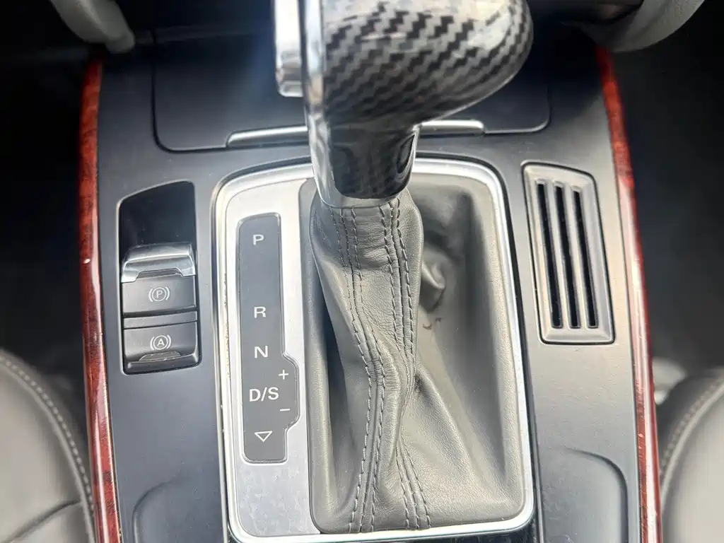 Audi A4L — миниатюра 14