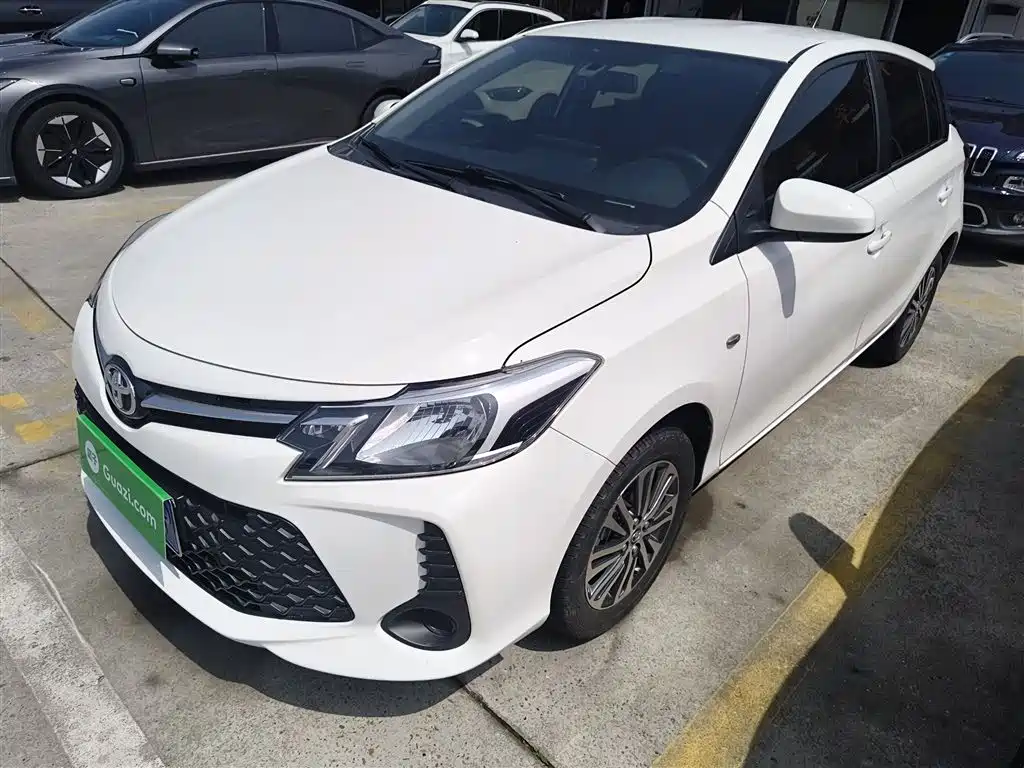 Toyota Vios FS 2022