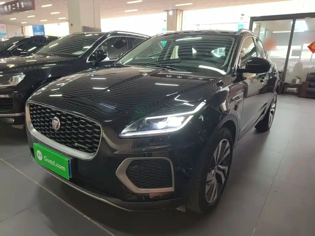Jaguar E-PACE — миниатюра 2