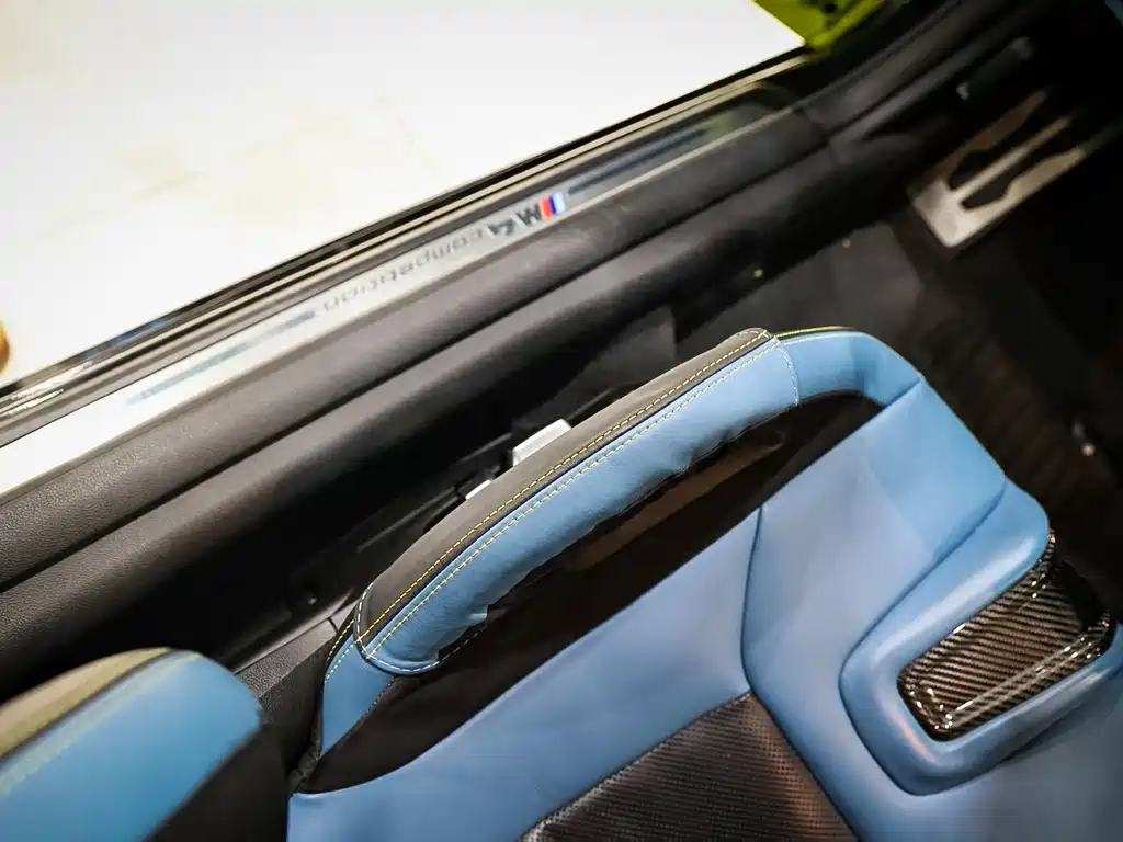 BMW M4 — миниатюра 9