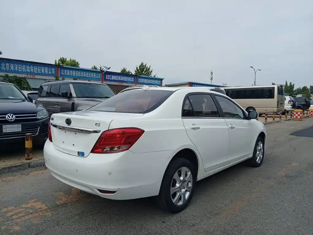 BYD e5 — миниатюра 11