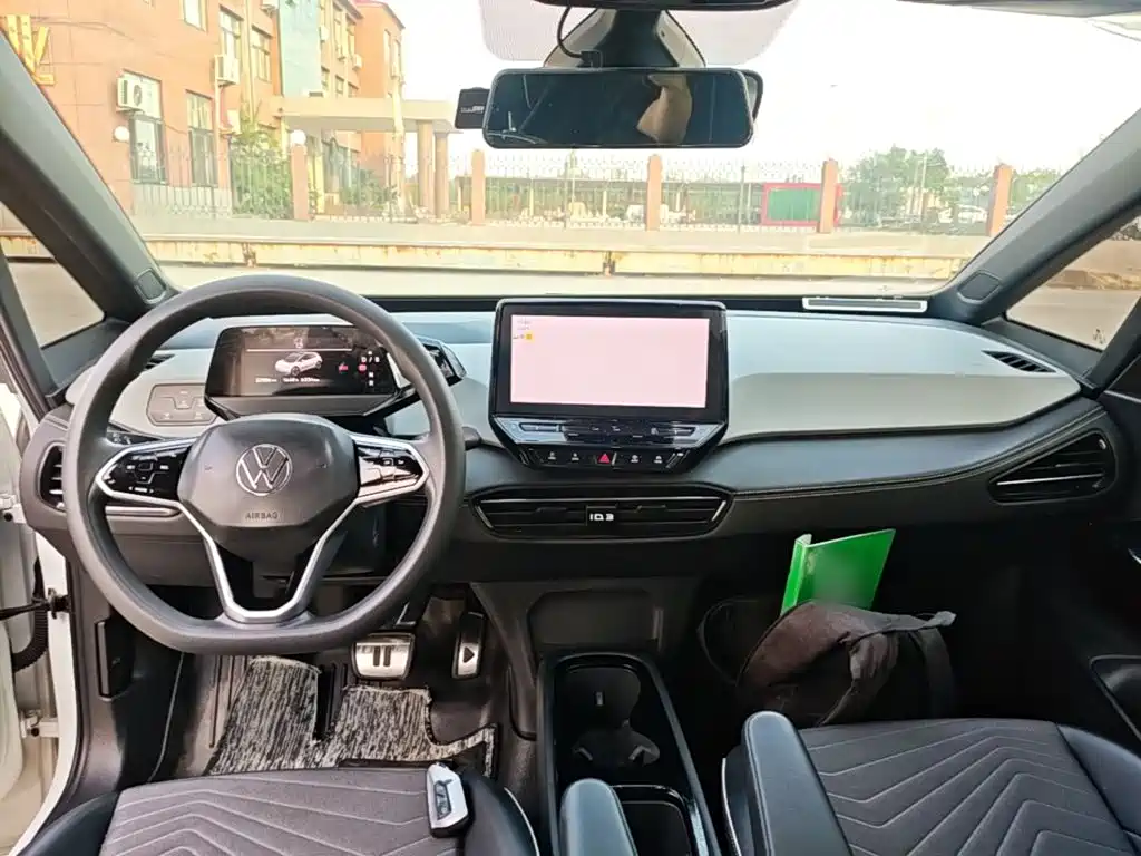 Volkswagen ID.3 — миниатюра 10