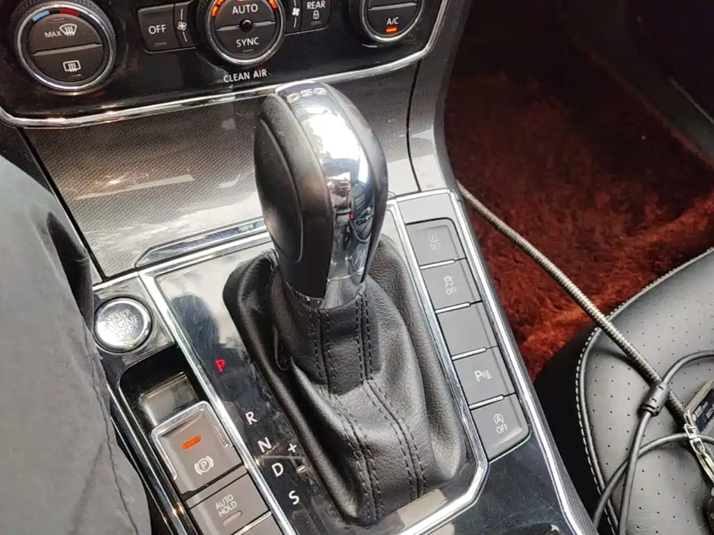 Volkswagen Passat — миниатюра 14